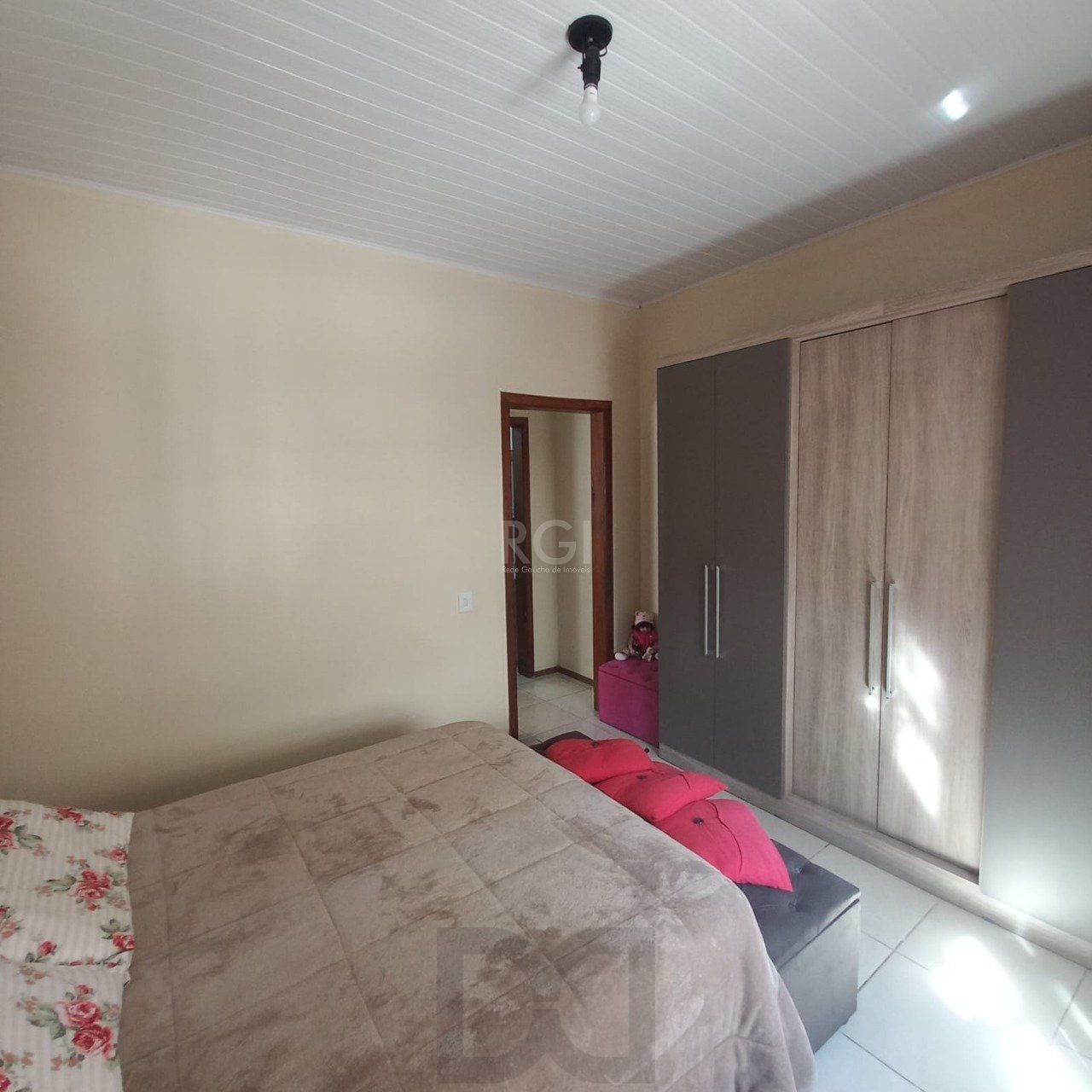 2 Casa com 4 quartos, 2 vagas de garagem, no bairro Belém Novo, Porto Alegre/RS — foto 12