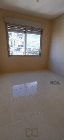 Apartamento com 3 dormitórios, 2 banheiros, 1 vaga, no bairro Cristal, Poa/RS — foto 3
