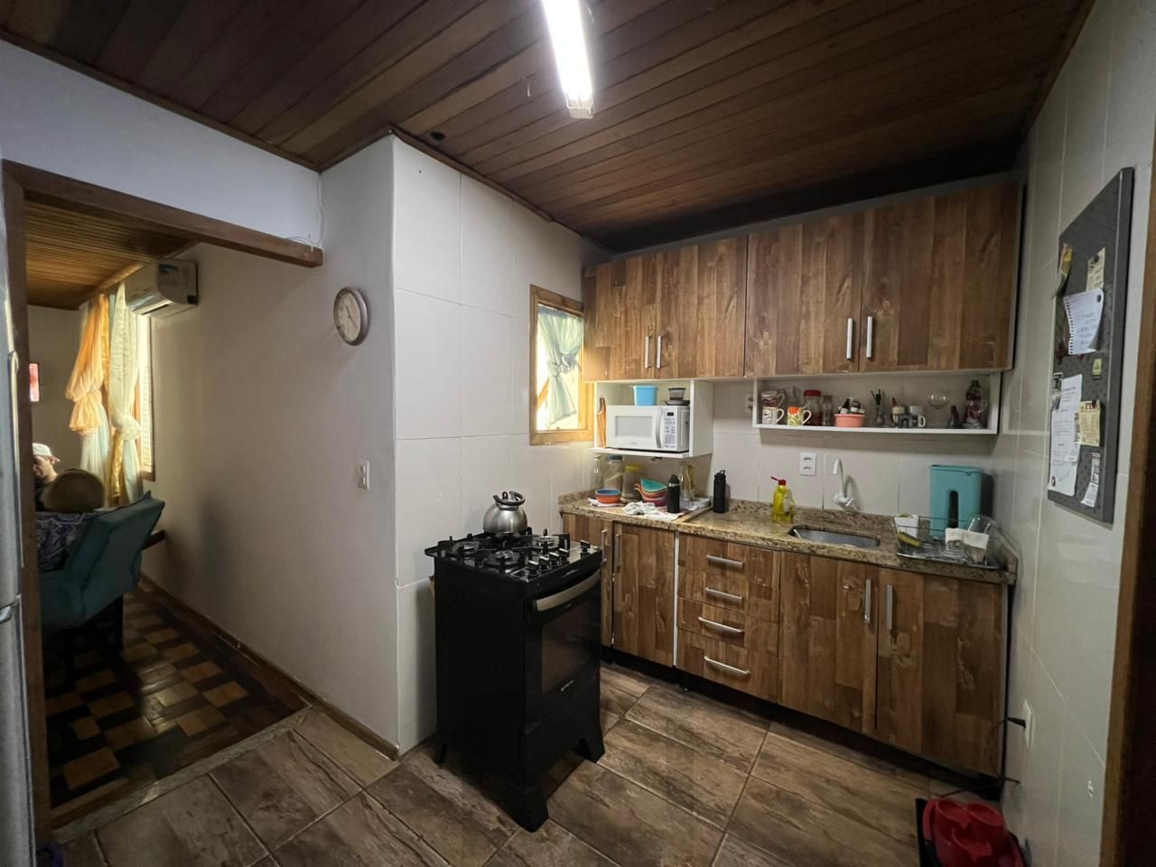 Apartamento com 03 quartos e 02 banheiros no Centro Histórico de Porto Alegre. — foto 5