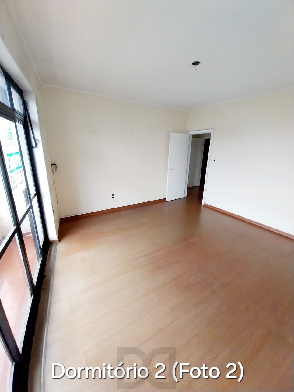 Apartamento com 03 quartos e 02 banheiros no Bairro Petrópolis — foto 5