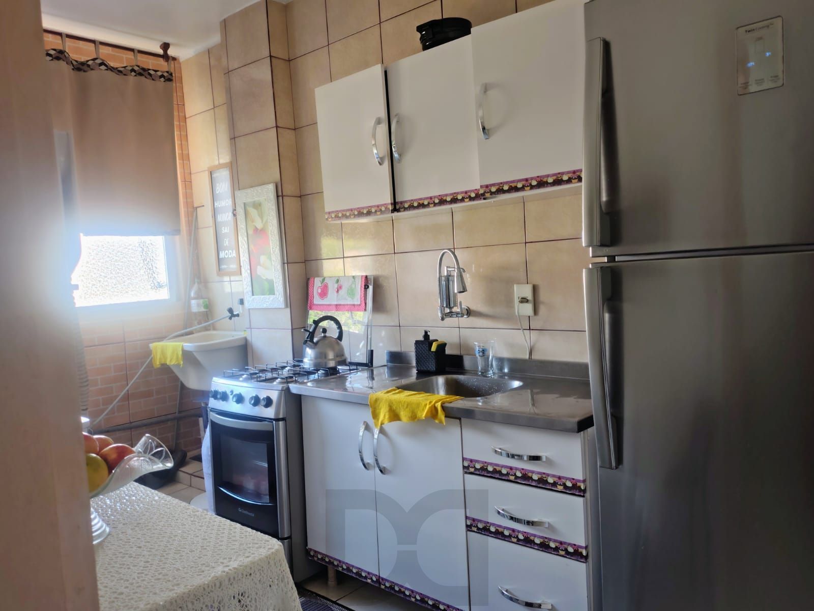 Apartamento de 2 dormitórios , portaria , salão de festas com churrsaqueira ! — foto 8