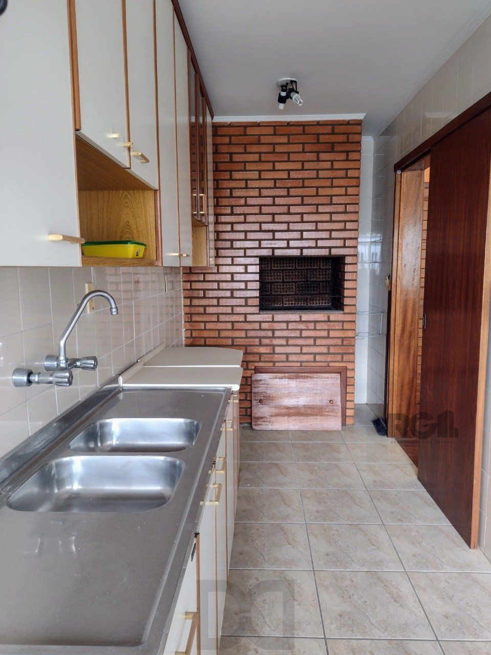 Ótimo apartamento 01 dormitórios com 53,50 m² - com churRasqueira no CENTRO HISTÓRICO — foto 14