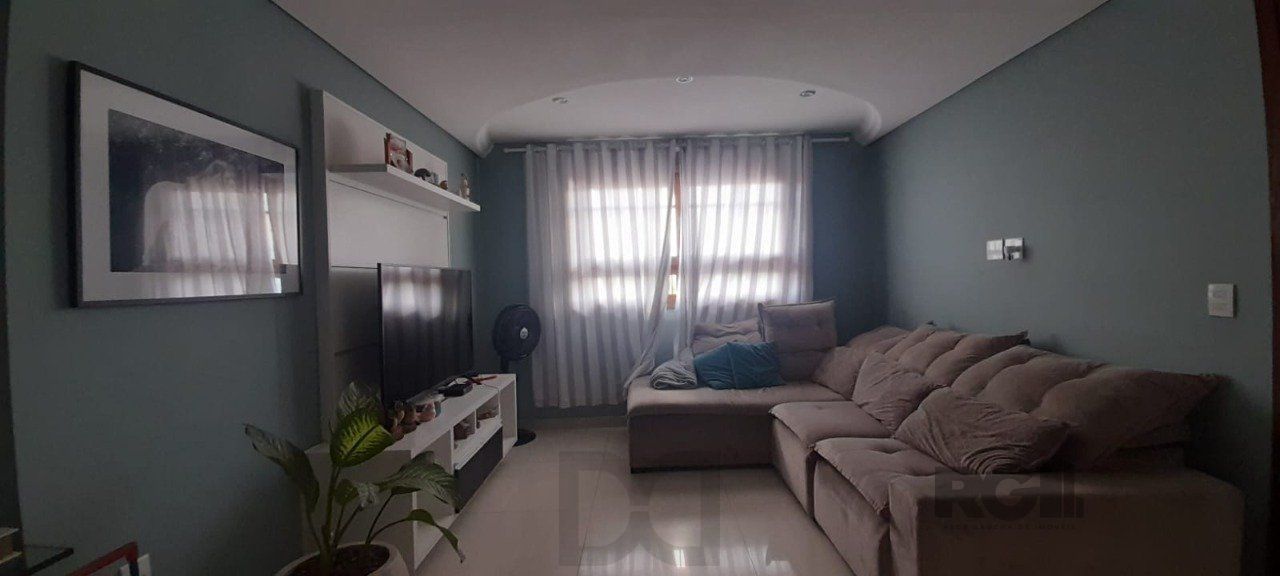 Casa com 03 quartos, sendo 01 suíte, 03 vagas de garagem. — foto 4