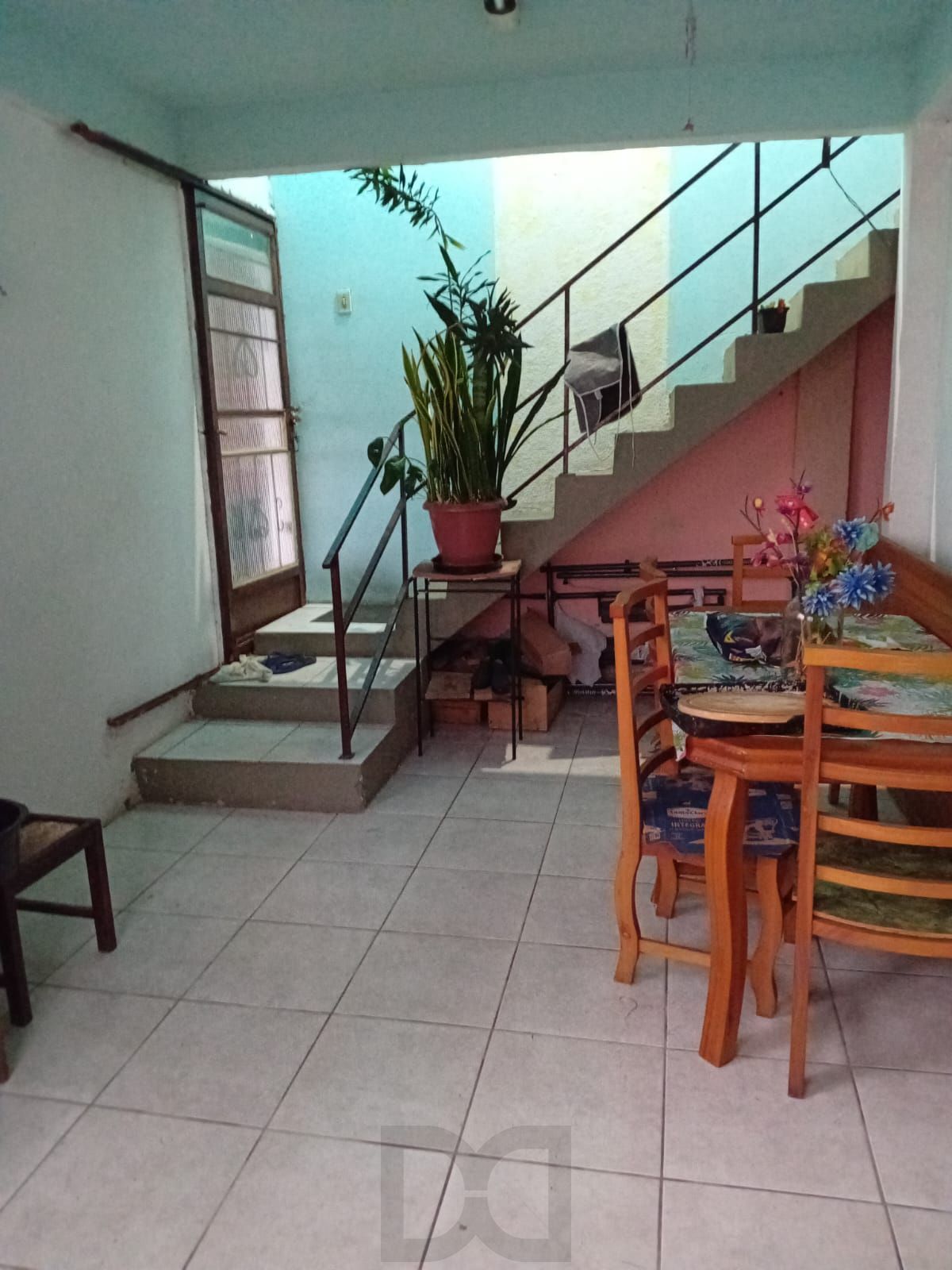 Casa 4 dormitórios, 1 vaga - Partenon, Porto Alegre RS — foto 1
