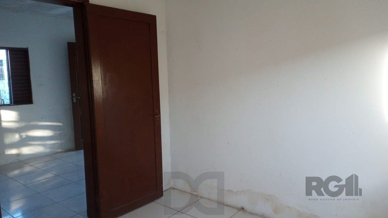 Casa à venda 2 dormitórios 3 vagas no Bairro Lami Porto Alegre RS — foto 38