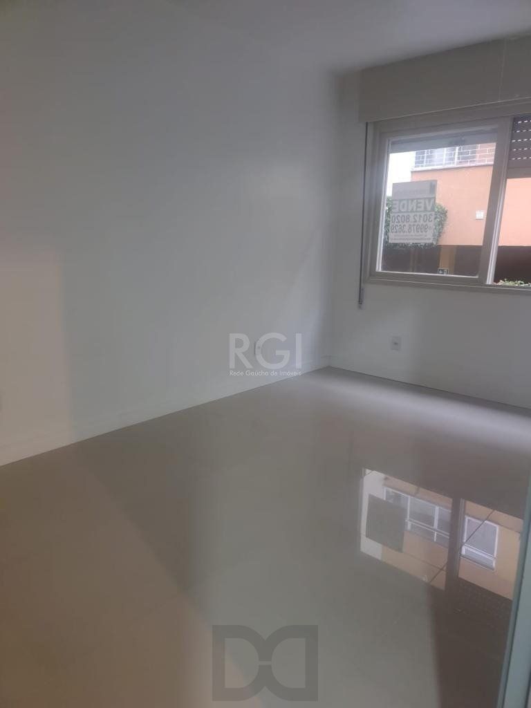 Apartamento - 73.19m², 3 Quartos, sendo 1 suites, Mont Serrat, Porto Alegre/RS — foto 13