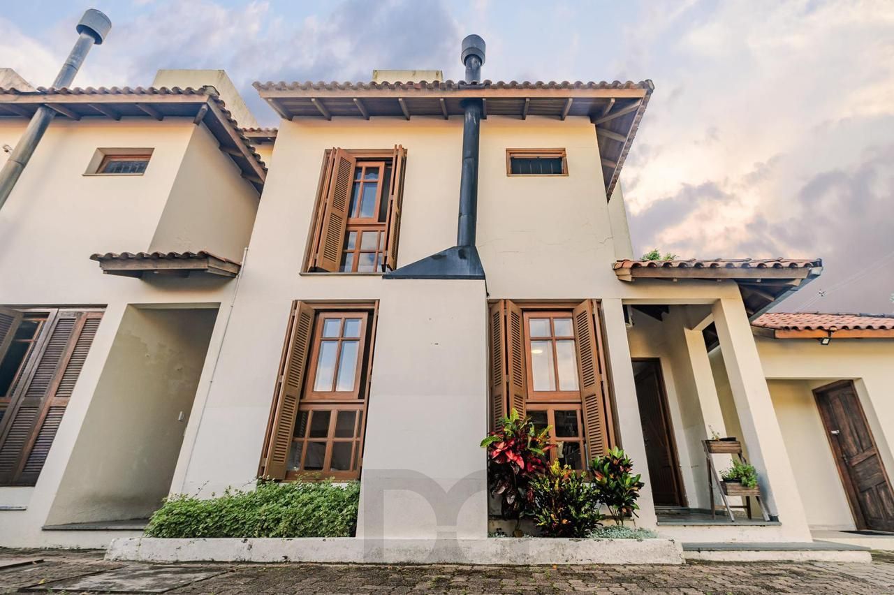 Casa em condomínio 3 dormitórios e sótão bairro Cristal — foto 28