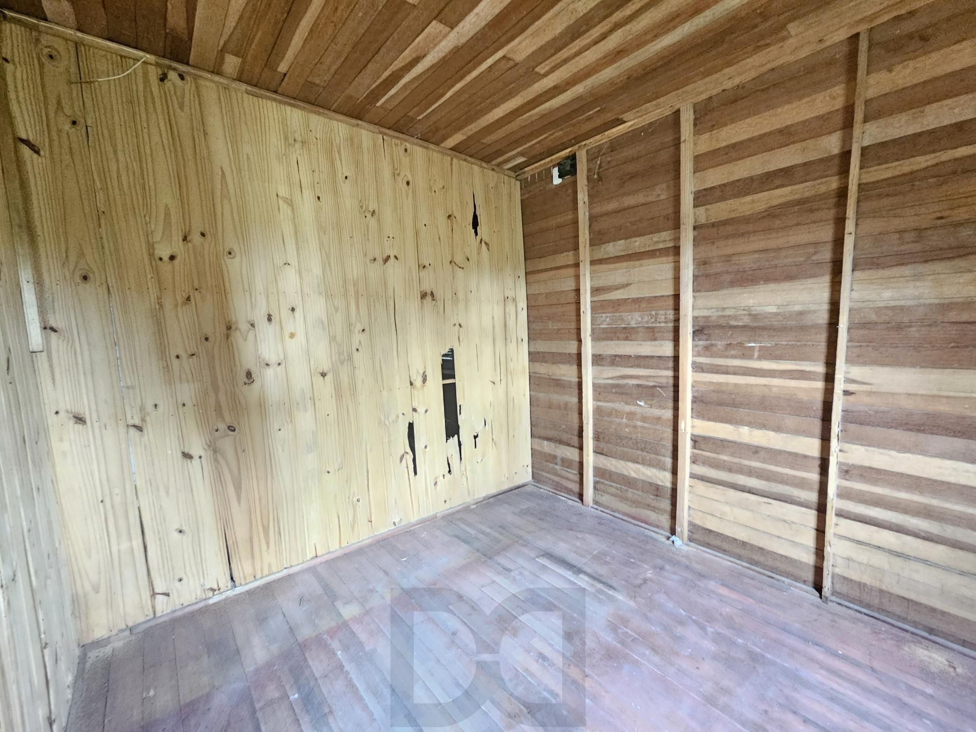 Terreno plano com Casa em Madeira 2d, 1Banh, Restinga, Porto Alegre — foto 8