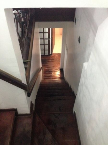 Mansão com 05 Quartos no Bairro Partenon — foto 10