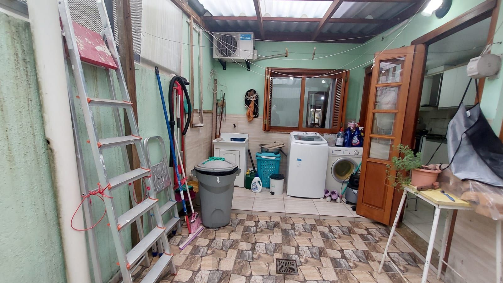 CASA NO LAGOS DE NOVA IPANEMA - 02 QUARTOS E ATELIER NO PISO SUPERIOR — foto 25