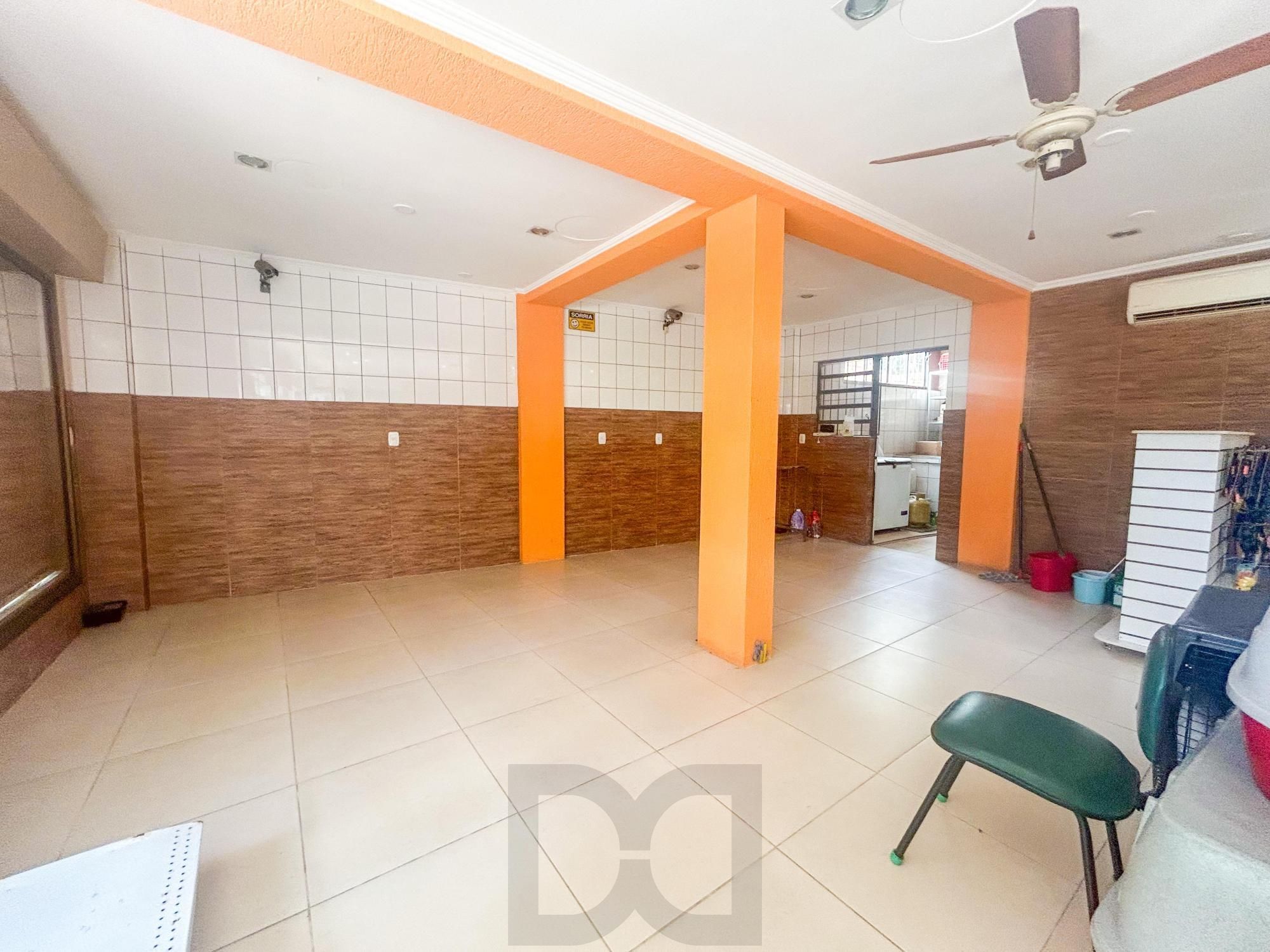 Ponto Comercial no Bairro Menino Deus. — foto 47