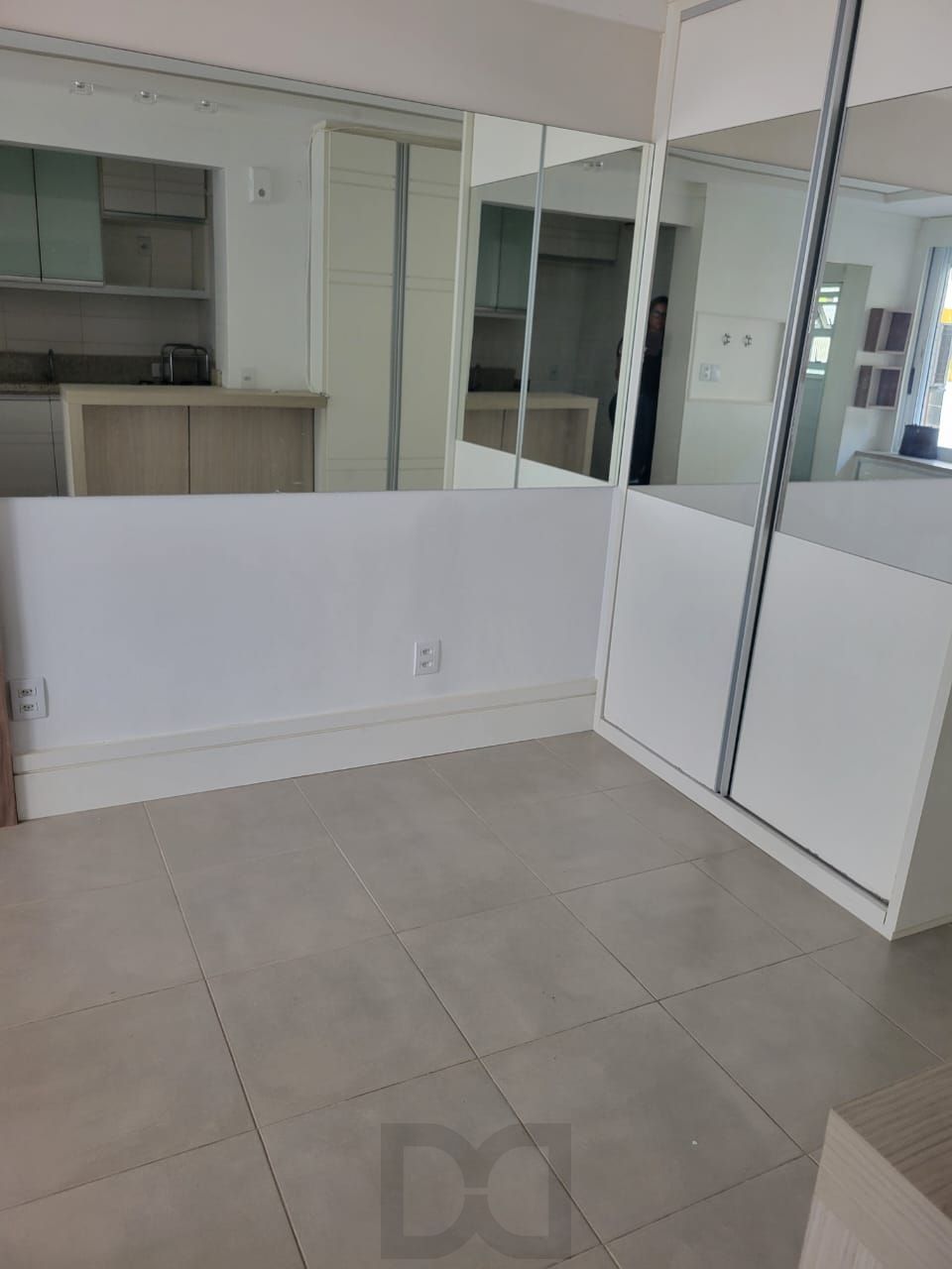 Loft mobiliado a venda no centro Histórico, próximo ao Gasômetro. — foto 16