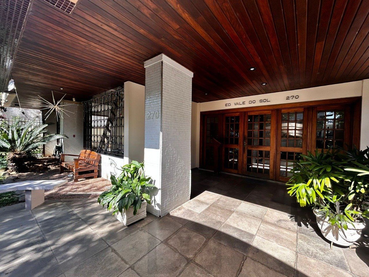 Apartamento com 2 quartos, vaga coberta - 84,71m² no bairro Menino Deus, Poa/RS — foto 1
