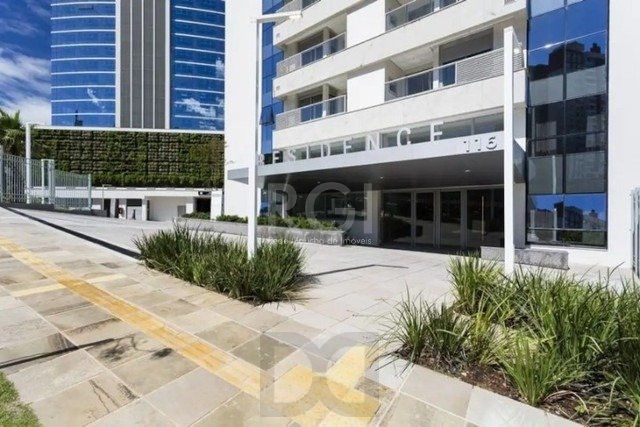 Excelente apartamento de 1 dormitório com grande infra no bairro Petrópolis — foto 18