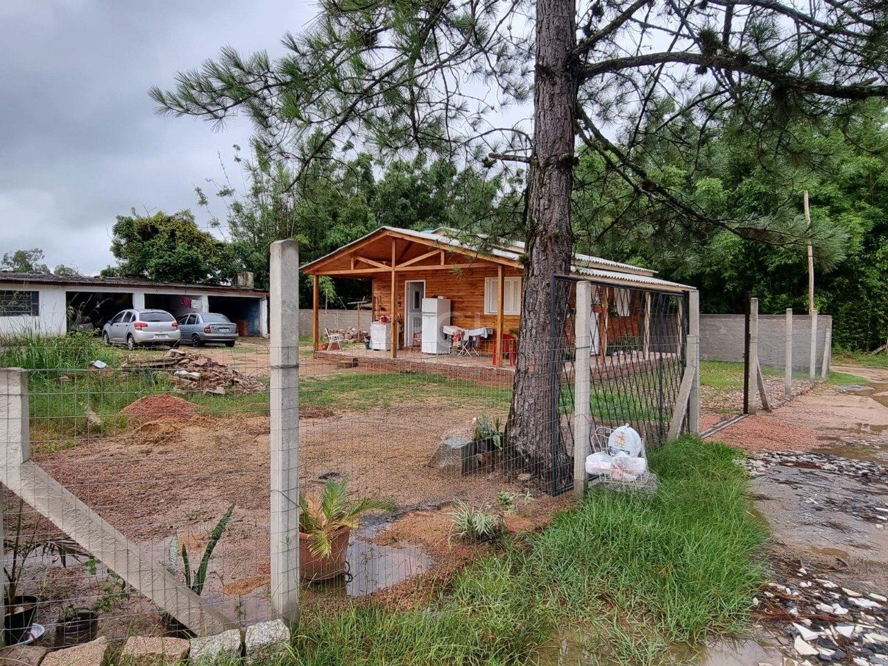 CASA com 2 dormitórios no bairro Chapéu do Sol Porto Alegre RS — foto 2