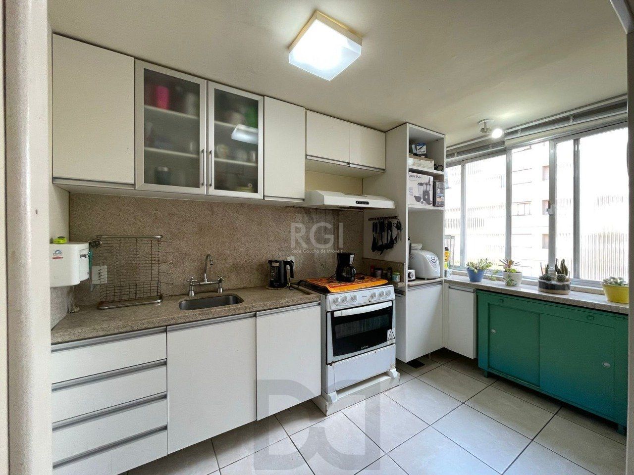 Cobertura a venda 5 Quartos, suíte e 2 vagas, no Bairro Menino Deus, Poa/RS — foto 18