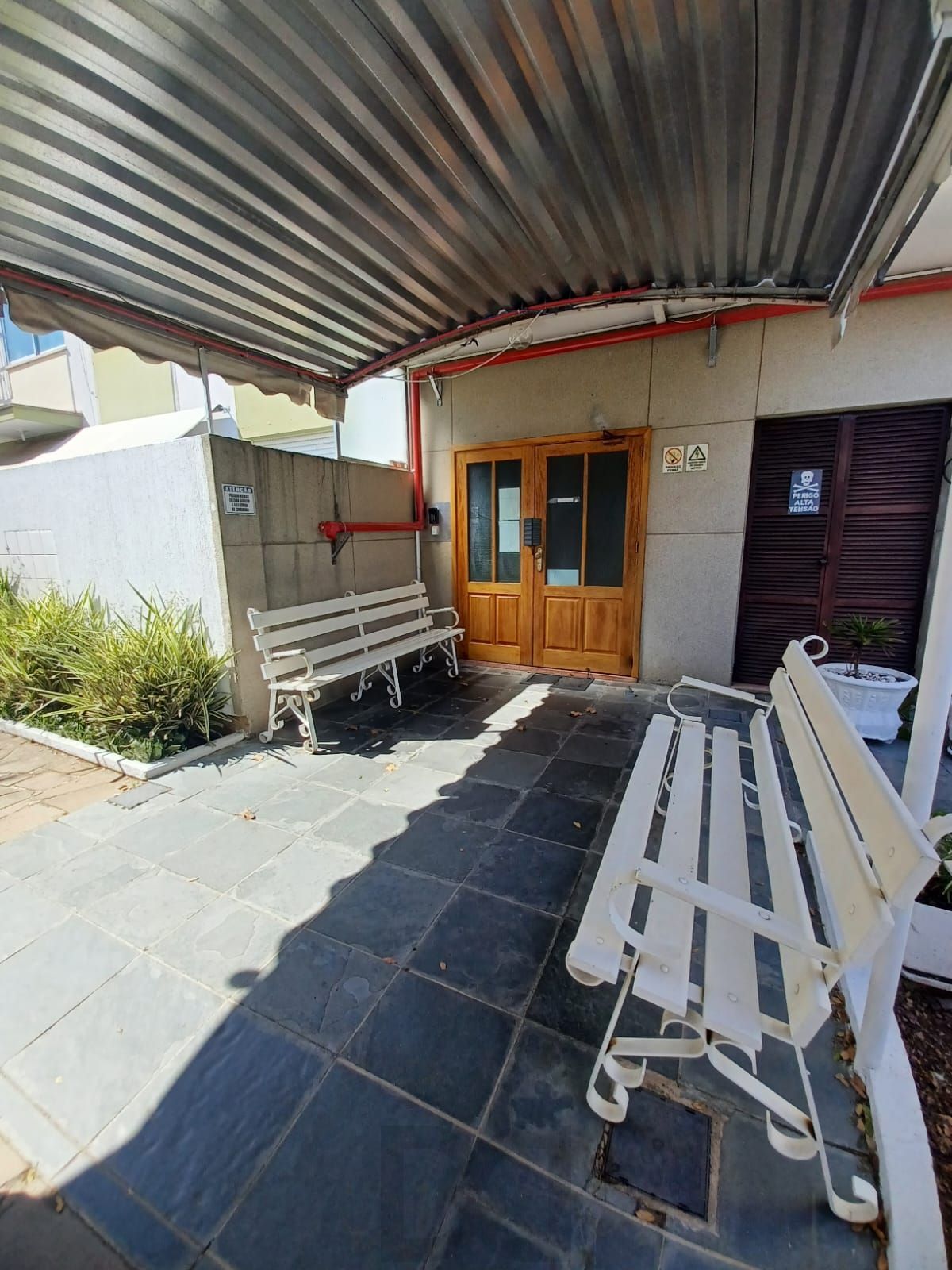 APARTAMENTO 2 DORMITÓRIOS – ÓTIMO ESTADO | LOCALIZAÇÃO PRIVILEGIADA — foto 4