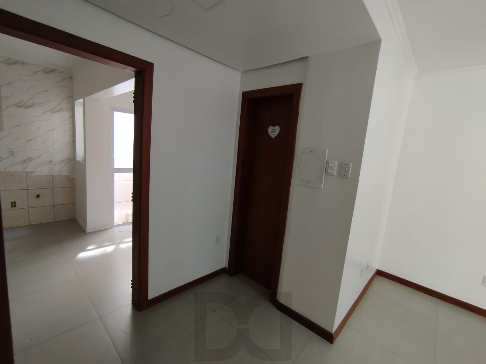 Casa com 03 quartos e 01 vaga no Bairro Cristal — foto 7