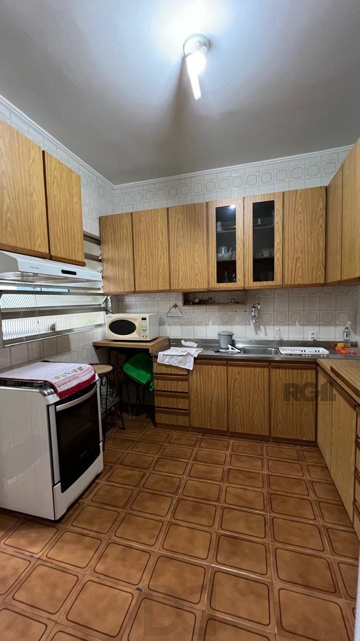 Apartamentos com 5 quartos, 2 suítes, 4 vagas de garagem, no bairro Santana, Porto Alegre/RS — foto 12