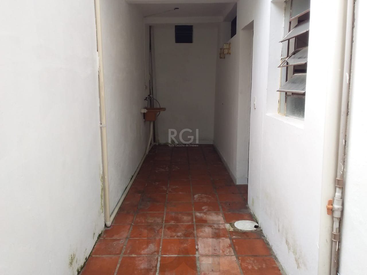 Casa 3 dormitórios, sendo 1 suites, 2 vagas - Medianeira, Porto Alegre/RS — foto 14