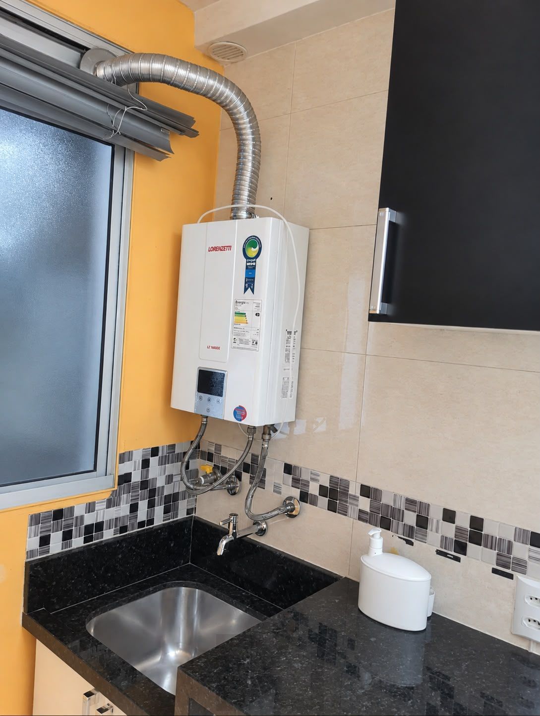Apartamento com 2 dormitórios, vaga de garagem no bairro Parque Santa Fé — foto 8