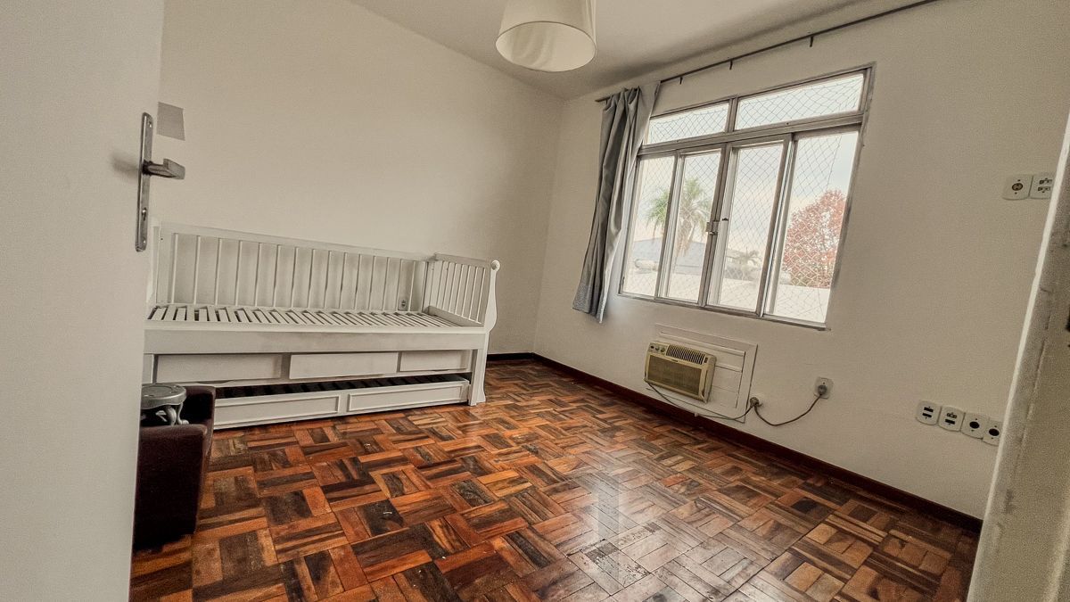 Apartamento com 02 quartos e 01 vaga, no Bairro Navegantes em Porto Alegre — foto 37