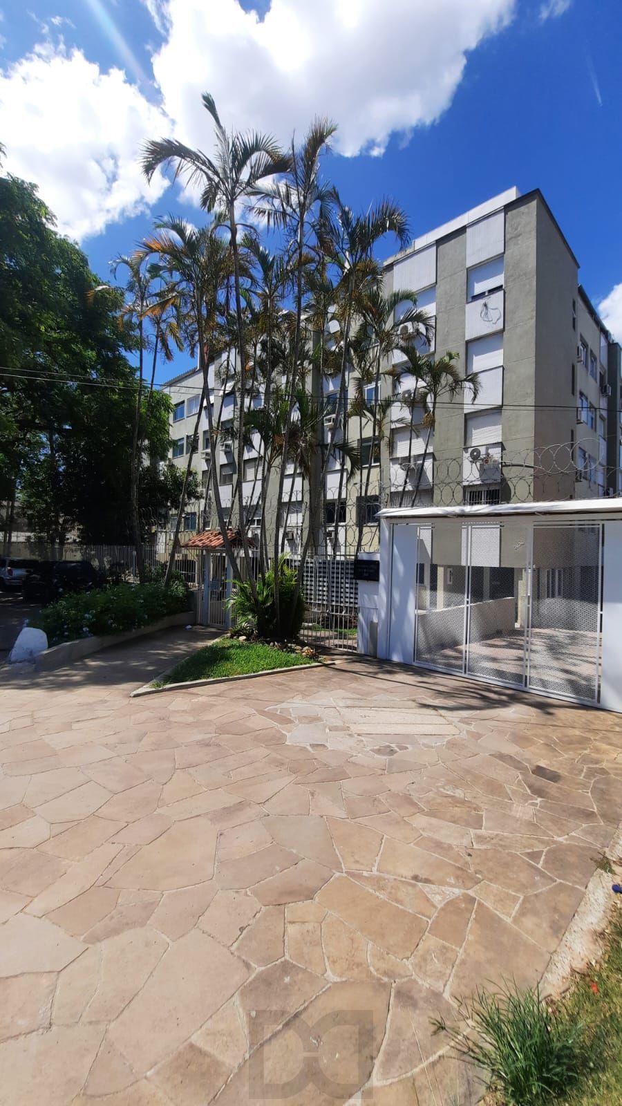 Apartamento com 02 quarto e 01 vaga no Bairro Praia de Belas em Porto Alegre — foto 22