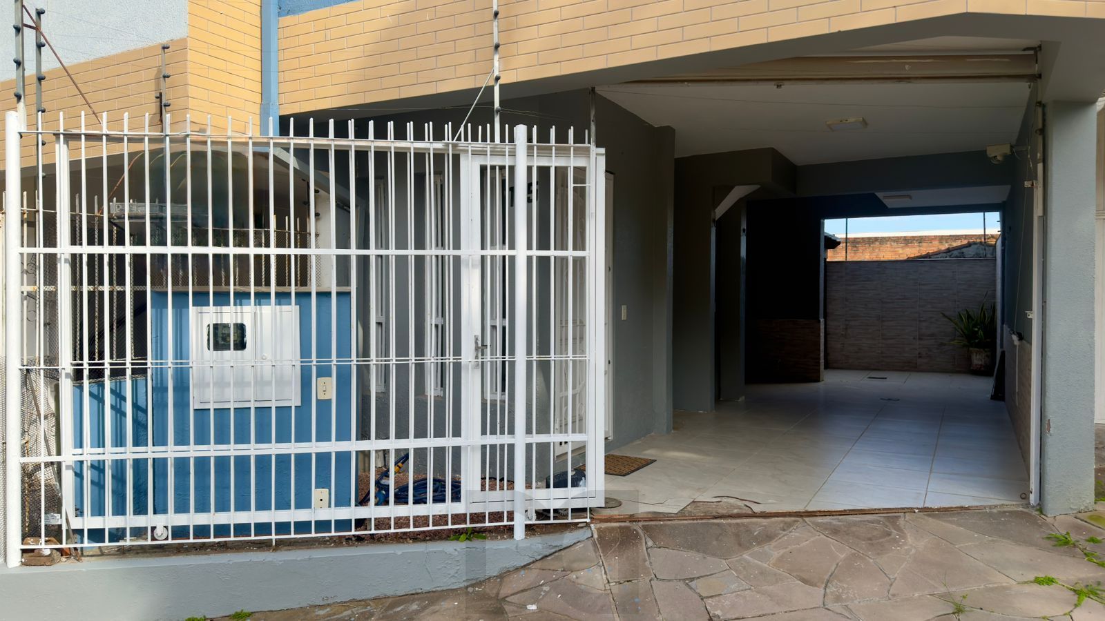 Casa com 02 quartos e 02 vagas no Bairro Jardim Itu em Porto Alegre — foto 37