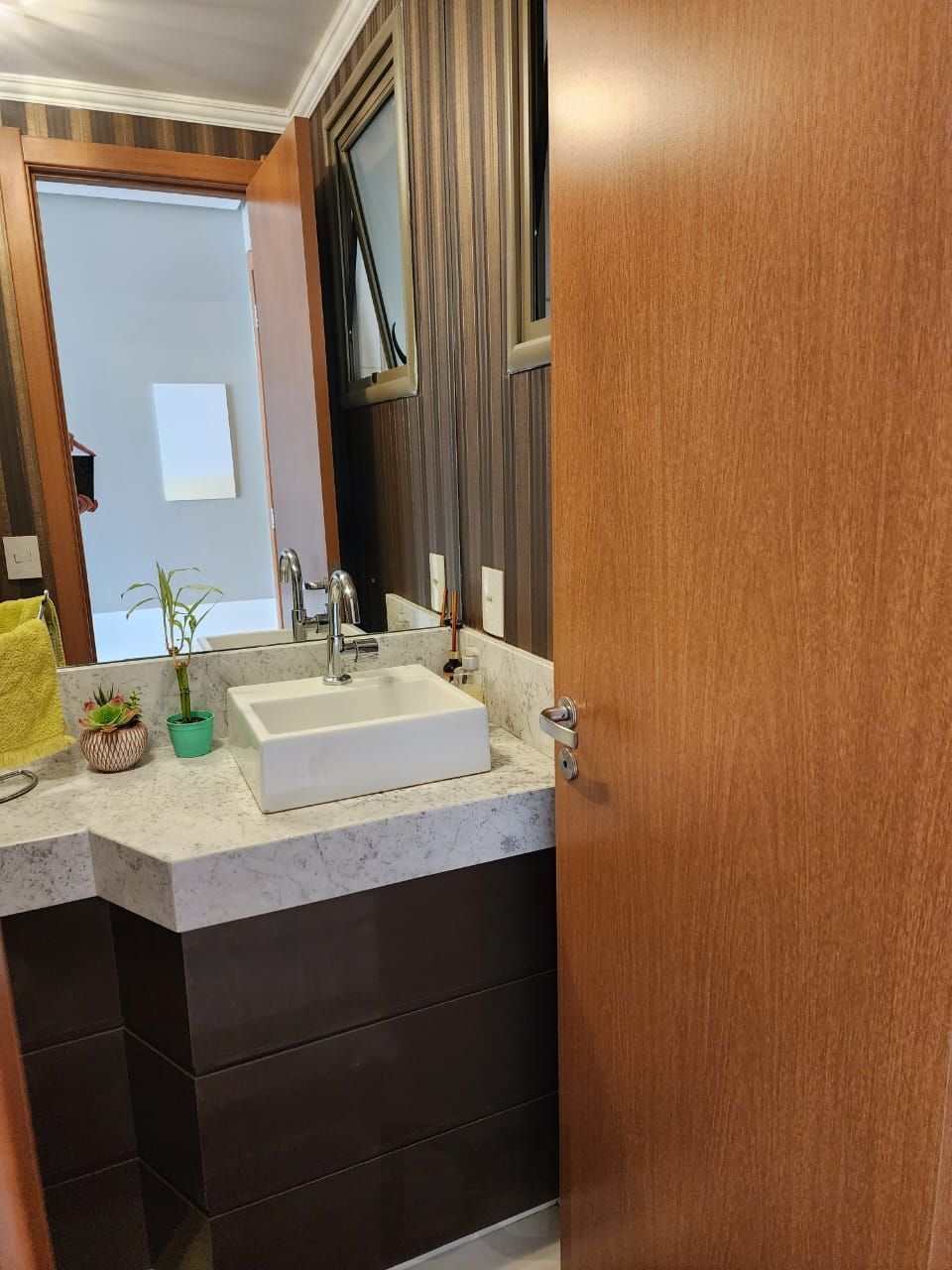 Apartamento com 03 quartos (01 suíte) e 02 Vagas no Bairro Cavalhada — foto 5