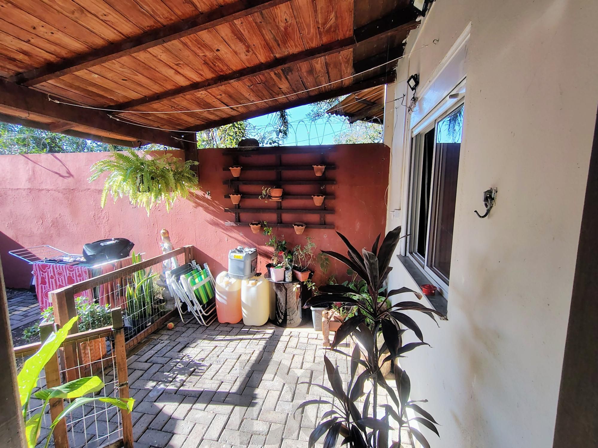 Casa 2 dormitórios com vaga de garagem, bairro Ponta Grossa, Porto Alegre — foto 24