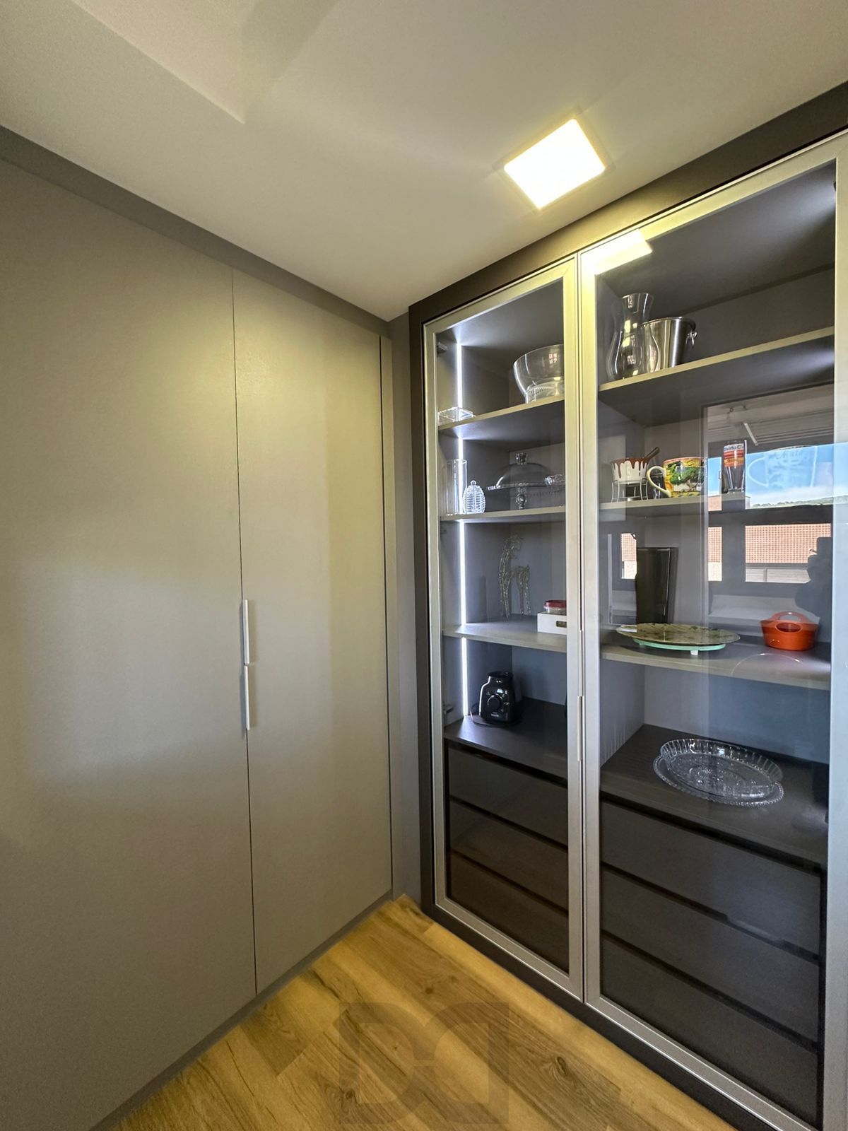 Lindo Apartamento 3 Suítes, 5 banh, 3 vagas, Vista Guaiba, Tristeza, Porto Alegre, RS — foto 15