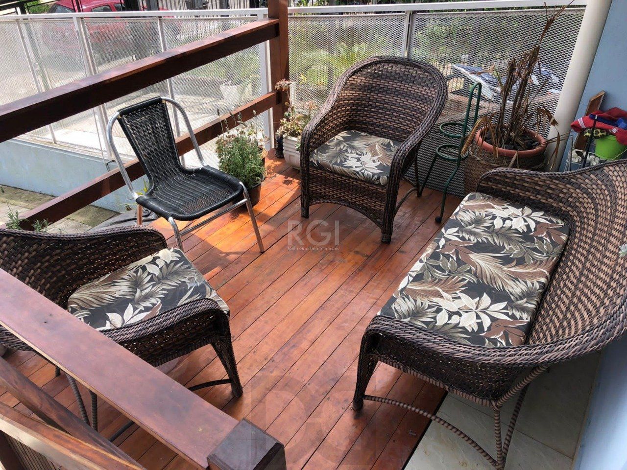 Casa com 3 dormitórios 2 suítes, área gourmet, vaga de estacionamento, Guarujá, Porto Alegre RS — foto 6