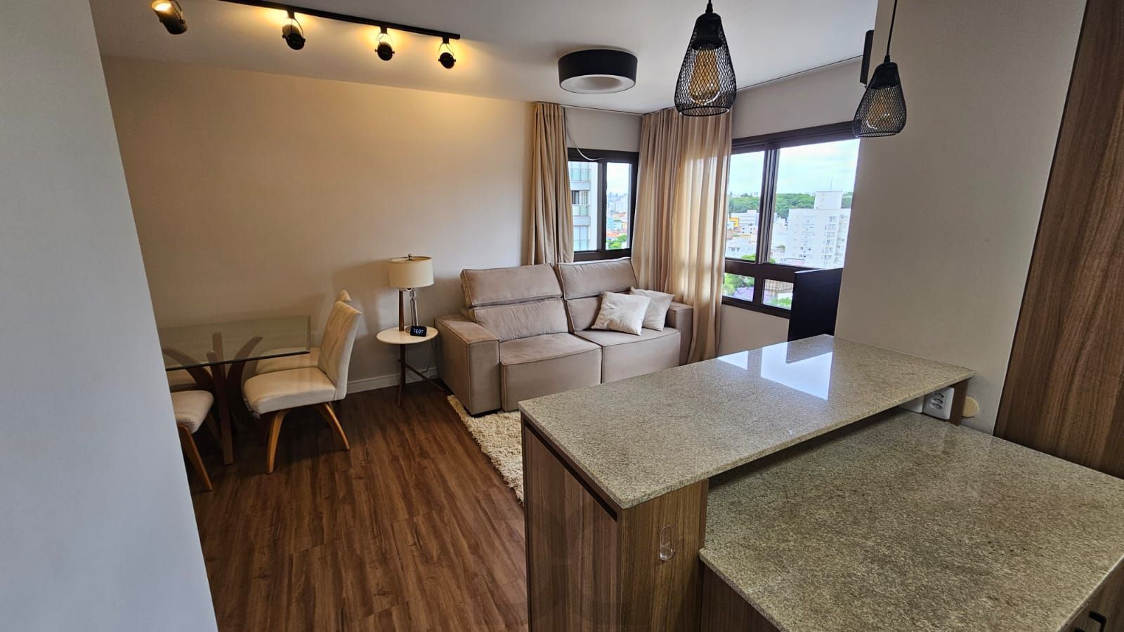 Apartamento de 2 dormitórios 2 suítes , vaga dupla coberta escriturada ! — foto 37