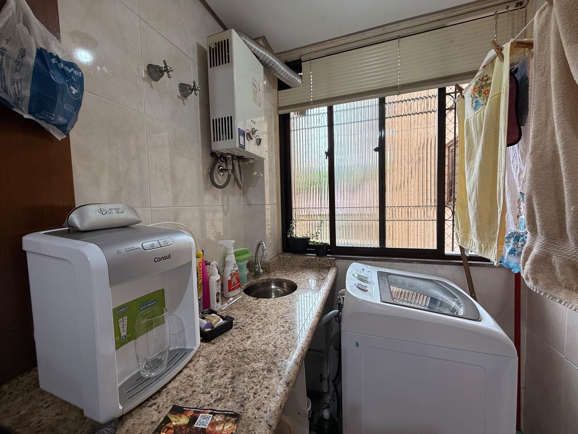 Apartamento com 02 quartos (01 suíte) e 01 vaga escriturada no Bairro Azenha — foto 12