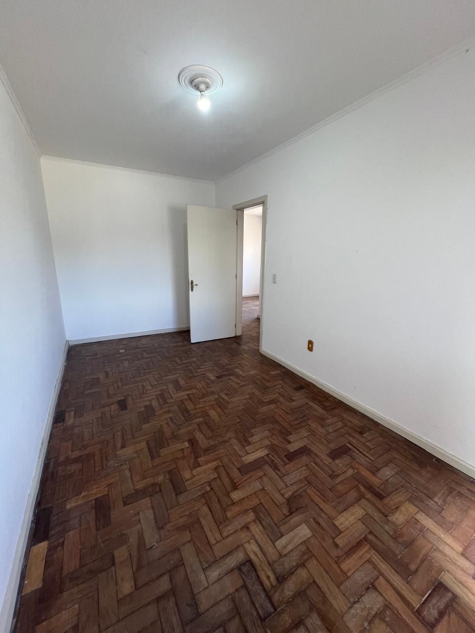 Apartamento à Venda com 02 Quartos na Av do Forte, Vila Ipiranga em Porto Alegre — foto 14