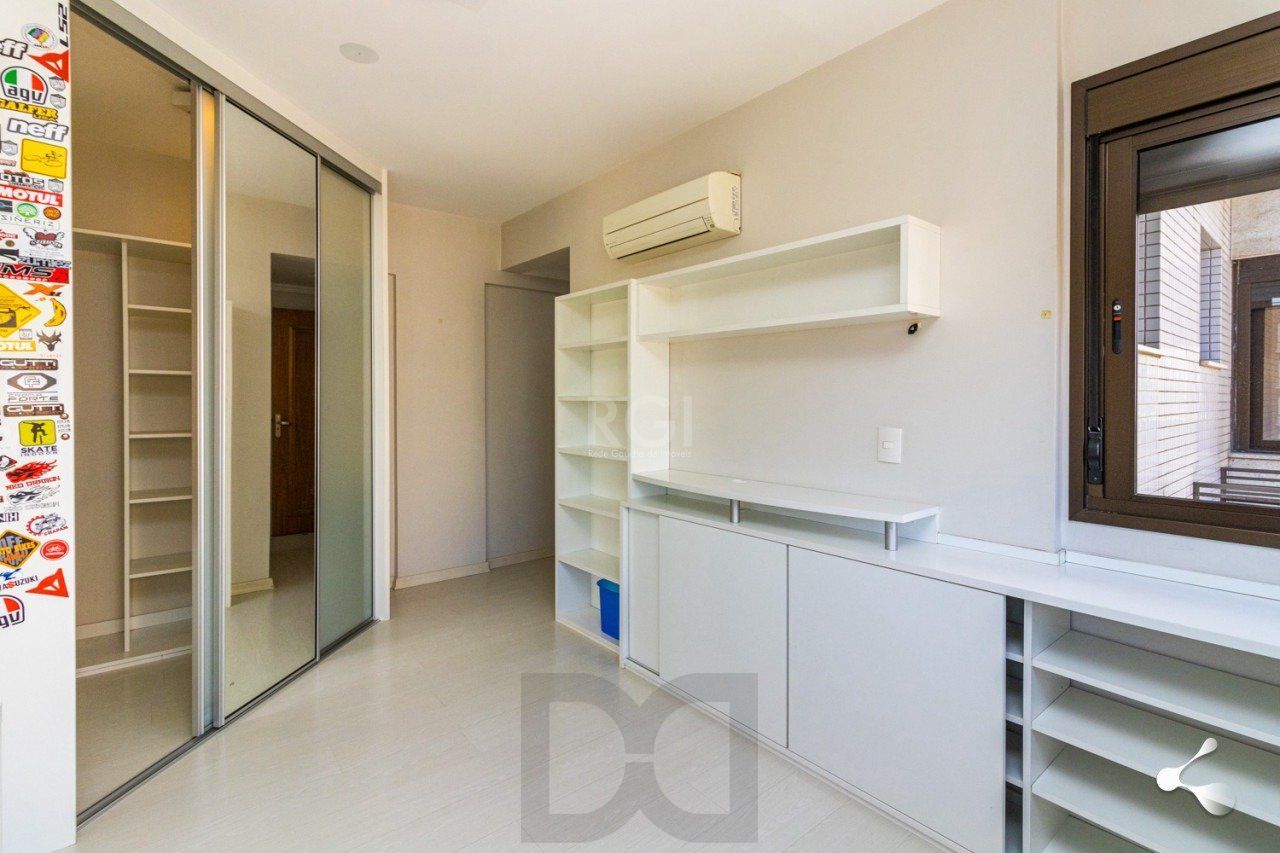 195m churrasqueira, 3 suites, 4 vagas semimobiliado no bairro Rio Branco, Poa/RS — foto 23
