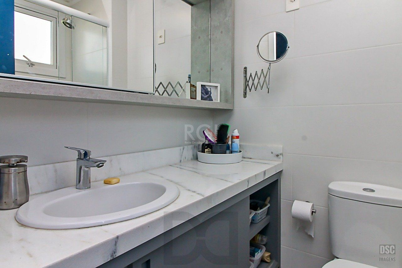 Casa para Venda, 3 dormitórios, sendo 1 suite, 2 vagas - Vila Nova, Porto Alegre, RS — foto 11