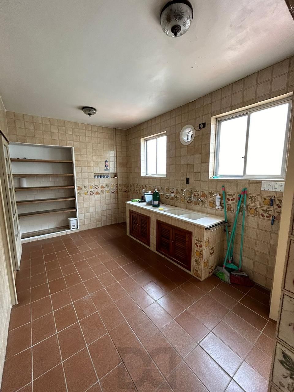Apartamento com 03 quartos e 02 banheiros no Centro Histórico de Porto Alegre — foto 13