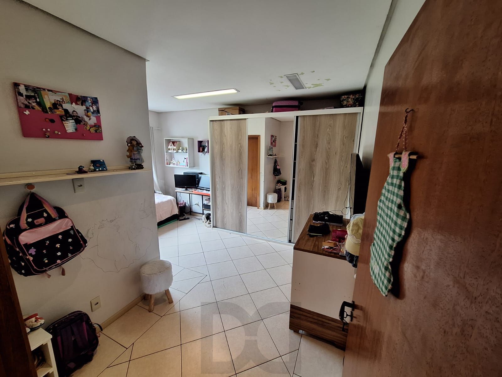 Ampla residência próximo do CEITEC e UFRGS — foto 31