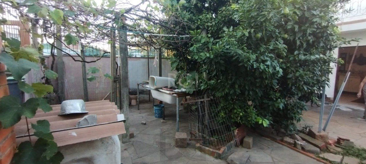 Casa de 4 dormitórios no bairro Parque Santa Fé — foto 15