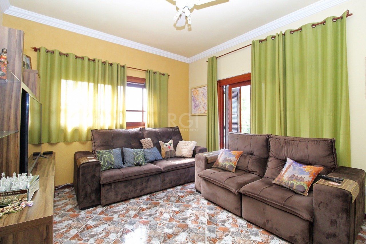 Casa para Venda - 339m², 3 dormitórios, 2 vagas - Vila Nova, Porto Alegre — foto 5