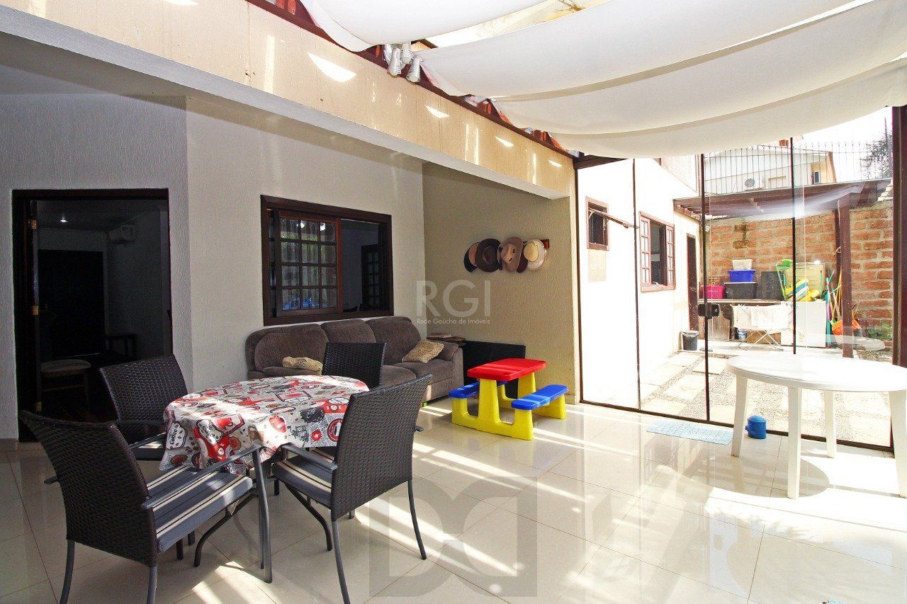 Casa 4 Suítes e 6 vagas de garagem no bairro Jardim Itu — foto 10