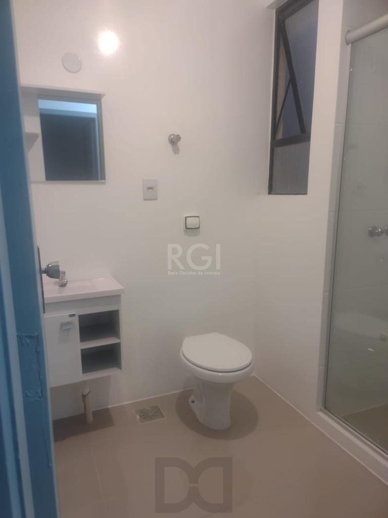 Apartamento - 73.19m², 3 Quartos, sendo 1 suites, Mont Serrat, Porto Alegre/RS — foto 8