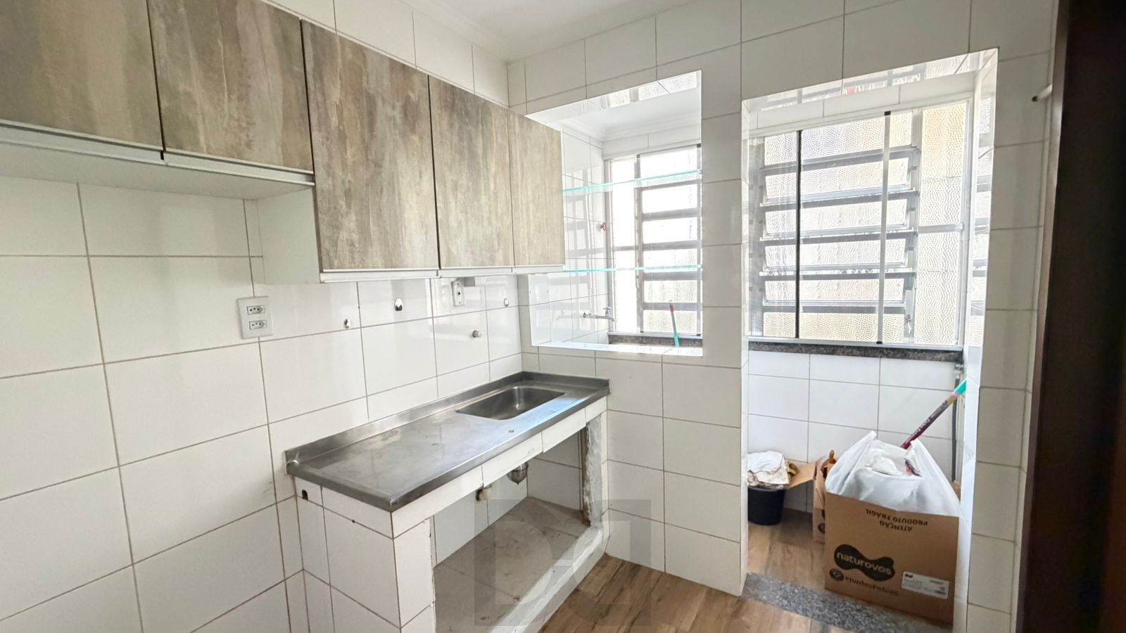 Apartamento de 2 dormitórios com vista para o Marinha no bairro Menino Deus em Porto Alegre/RS — foto 14