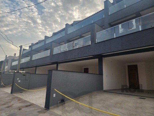 Casa 3 dormitórios  suíte, vaga condomínio Jardins do Prado bairro Hípica Poa rs — foto 2