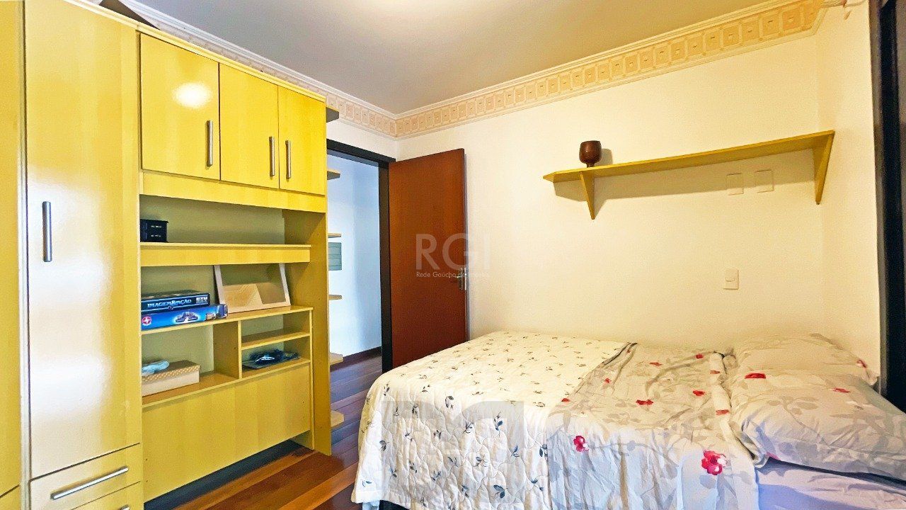 Casa 4 Suítes e 6 vagas de garagem no bairro Jardim Itu — foto 34
