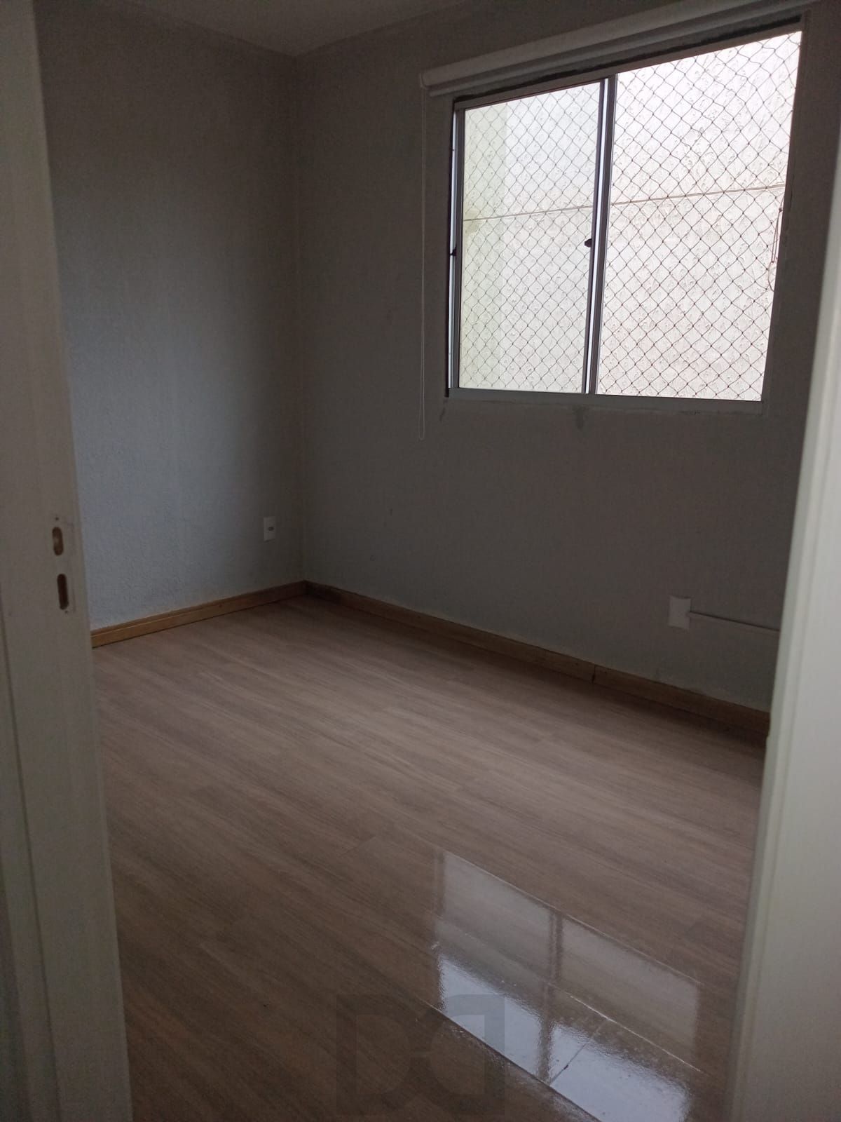 Apartamento com 02 Quartos e 01 Vaga no Bairro Mário Quintana em Porto Alegre — foto 13
