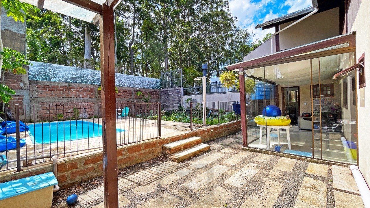 Casa 4 Suítes e 6 vagas de garagem no bairro Jardim Itu — foto 15