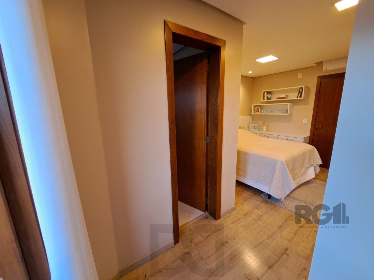 Casa em Condomínio com 03 quartos e 02 vagas no Bairro Nonoai — foto 35