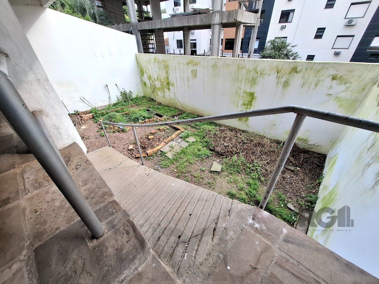Casa com 537,00 m² com 04 dormitórios no Bairro Tristeza — foto 49